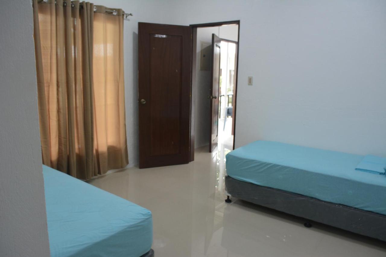 Sergi'S Resort And Hotel Palompon Екстер'єр фото