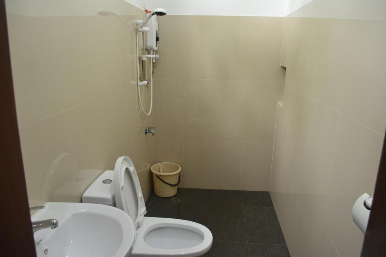 Sergi'S Resort And Hotel Palompon Екстер'єр фото