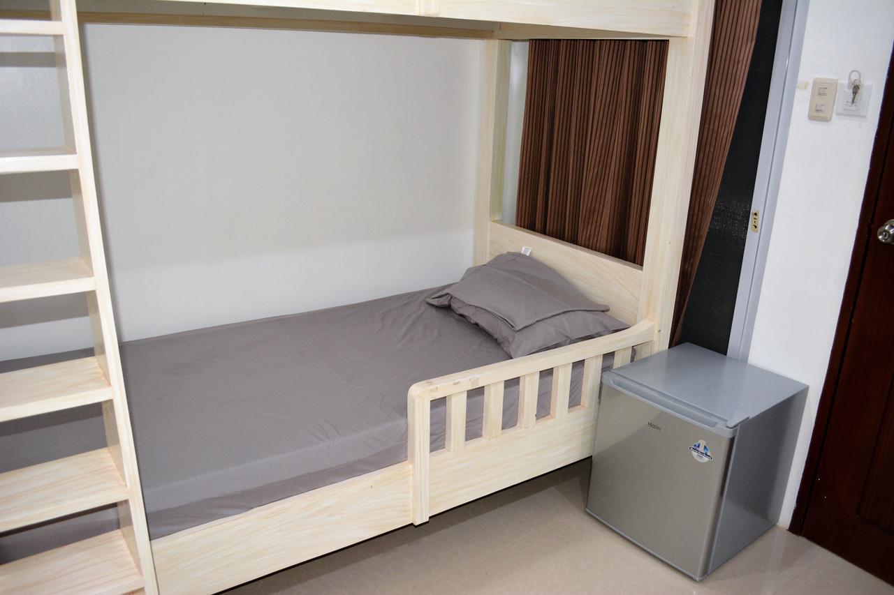 Sergi'S Resort And Hotel Palompon Екстер'єр фото